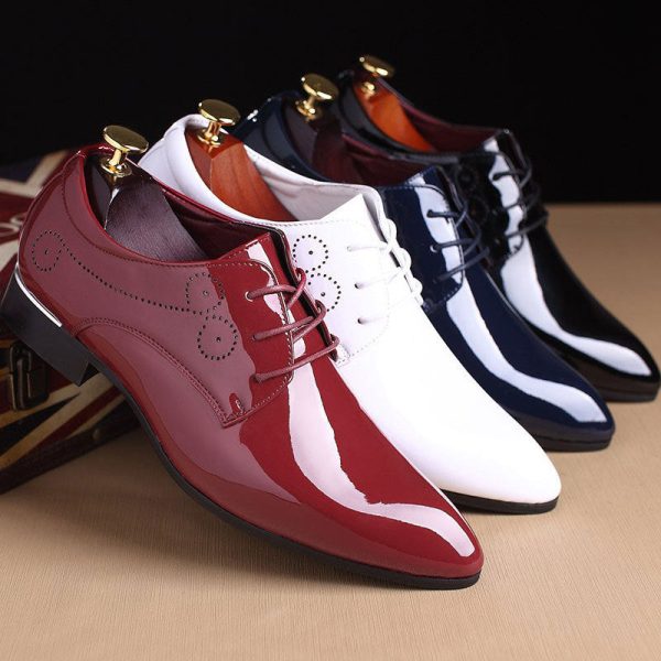 Men's Classic Retro Brogue Shoes Patent Leather Mens Lace-Up Dress Business Office Shoes Men Party Wedding Oxfords Sizes 38-48